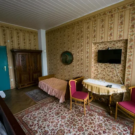 Guest house Zamek *