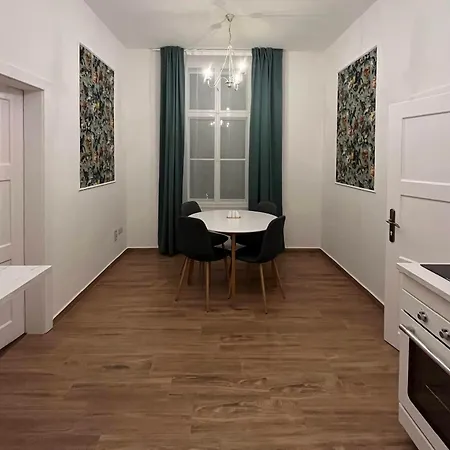 Guest house Zamek *
